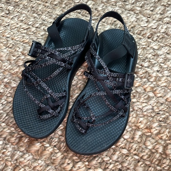 Chaco Shoes - CHACO ZX/3 Classic — Black